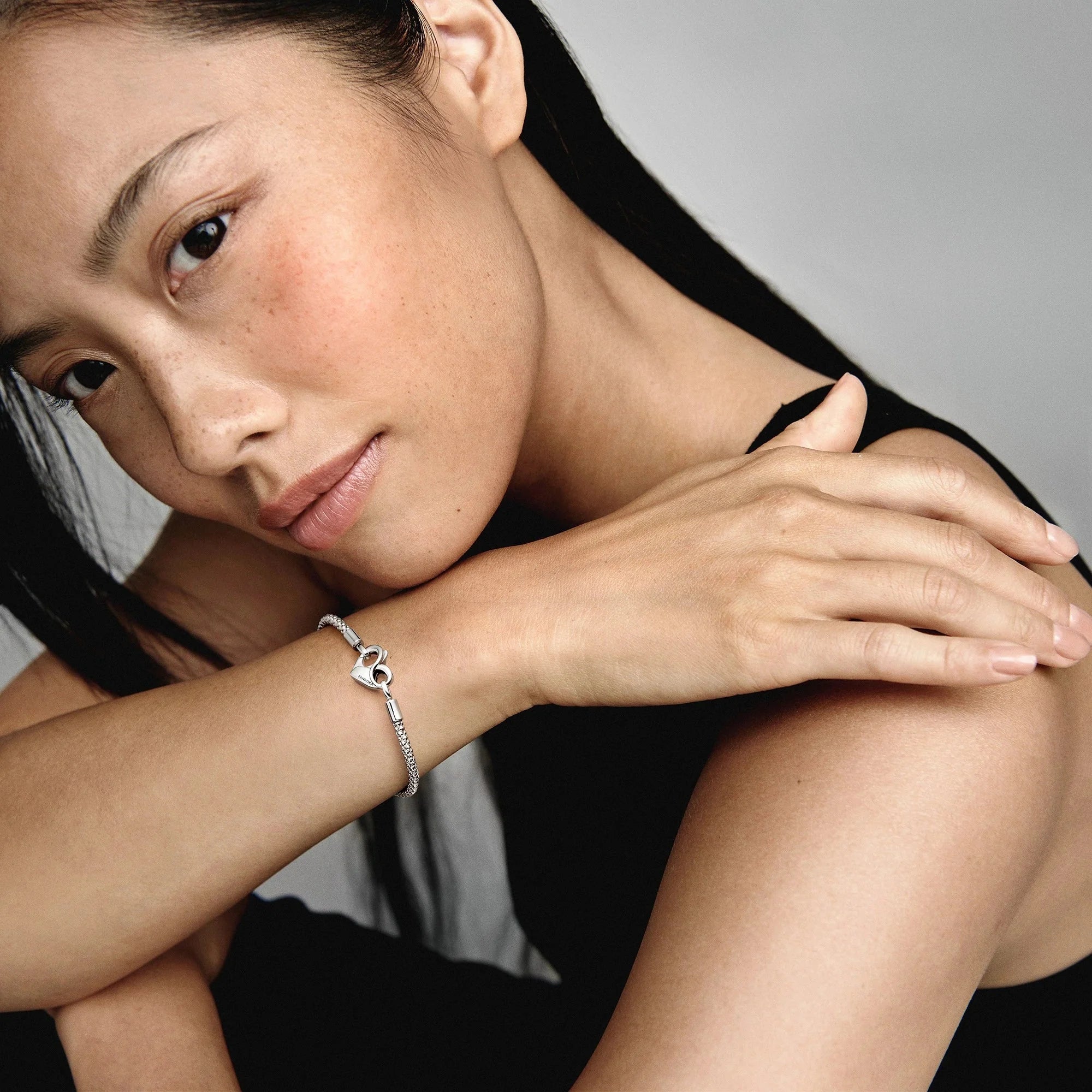 Mr. Hassan Moments Nieten-Kettenarmband